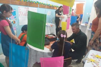 Foto - Inauguração da Sala de Aula ao Ar Livre da Escola Municipal Fundamental Pedro Costa Beber