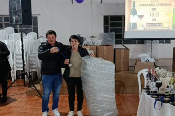 Foto - 17º CONCURSO ARTESANAL DO VINHO DE BOZANO! CONFIRA AS FOTOS