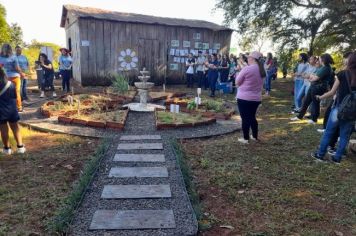 Foto - Dia de Campo marca encerramento de mais uma fase do projeto Flores para Todos