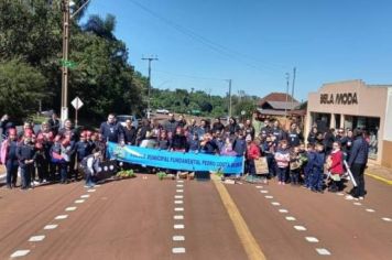 Foto - Desfile Cívico Farroupilha realizado em Bozano