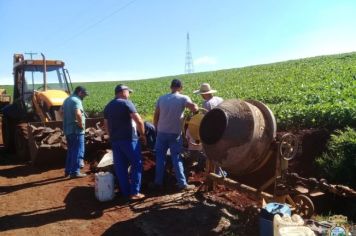 Foto - Construção e recuperação de bueiros