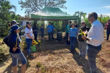 Foto - Dia de Campo marca encerramento de mais uma fase do projeto Flores para Todos