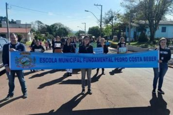 Foto - Desfile Cívico Farroupilha realizado em Bozano