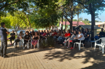 Foto - Professores são recepcionados em ato que antecede abertura do ano letivo 2023