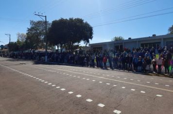 Foto - Desfile Cívico Farroupilha realizado em Bozano