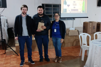 Foto - 17º CONCURSO ARTESANAL DO VINHO DE BOZANO! CONFIRA AS FOTOS