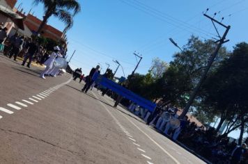 Foto - Desfile Cívico Farroupilha realizado em Bozano