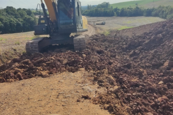 Foto - Sequência obras asfaltamento Linha 14