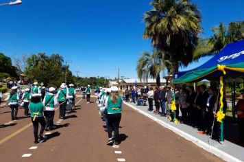 Foto - Desfile Cívico Farroupilha realizado em Bozano