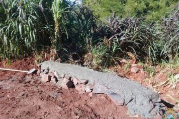 Foto - Construção e recuperação de bueiros