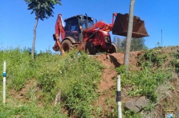 Foto - Construção e recuperação de bueiros