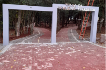 Pórtico da Trilha da Mobilidade está em fase final de construção