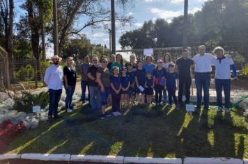 Dia de Campo marca encerramento de mais uma fase do projeto Flores para Todos 