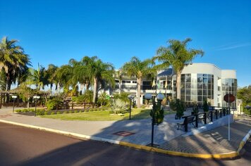 Prefeito assina decreto de ponto facultativo em função do feriado da Independência do Brasil