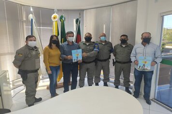 Prefeito recebe novo comandante do CRPO Missões