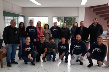  ALUNOS E COLABORADORES DAS ESCOLAS DO MUNICÍPIO, JUNTAMENTE COM COLABORADORES DA PREFEITURA PARTICIPAM DO DIA DO DESAFIO.