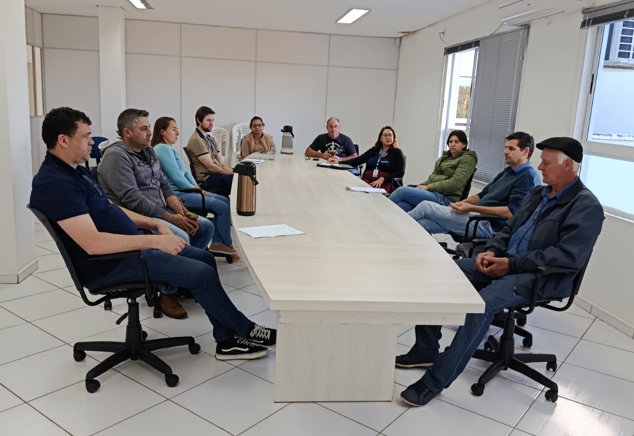  Reunião sobre regularização do SIM em Bozano