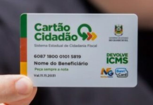 Beneficiários com CadÚnico em dia devem retirar cartão do Devolve ICMS no Banrisul 