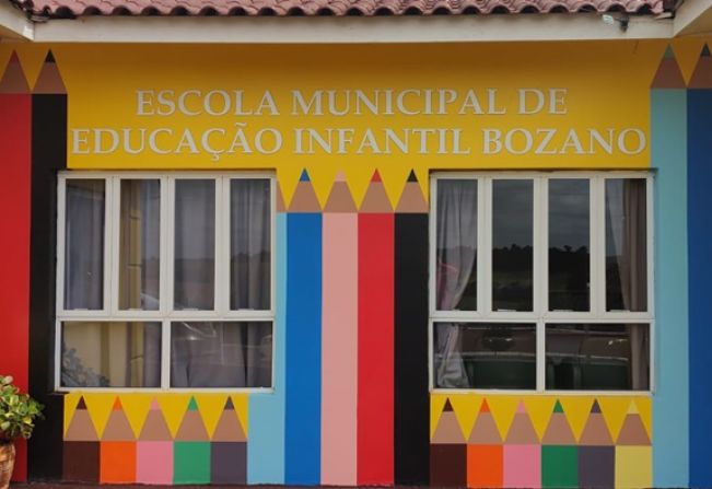Instalado letreiro na EMEI Bozano