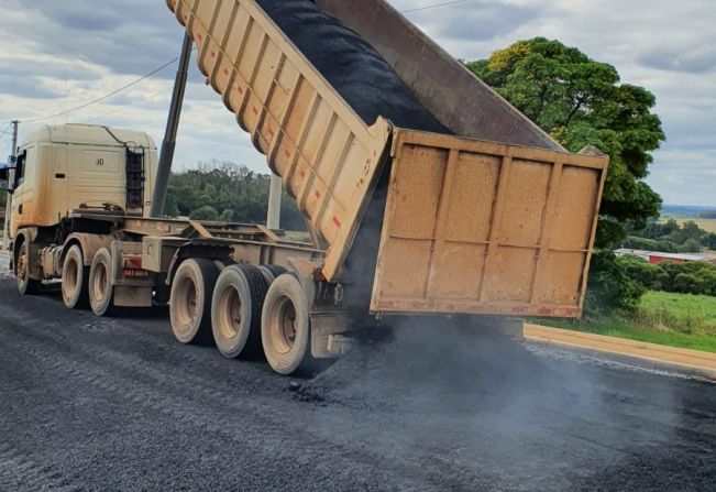 Ruas começam a ser asfaltadas em Bozano