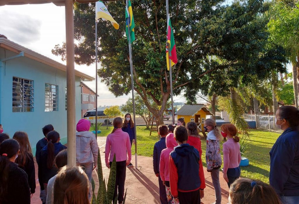 Semana da Pátria é aberta oficialmente na rede municipal
