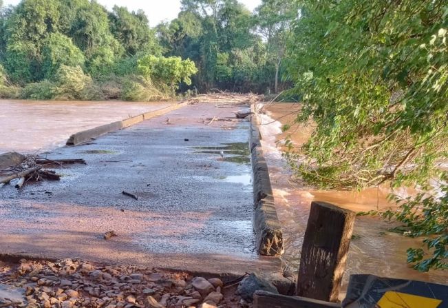 Fluxo na ponte sobre rio Ijuí é retomado