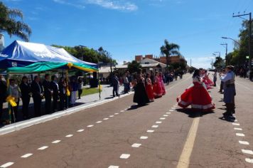 Foto - Desfile Cívico Farroupilha realizado em Bozano